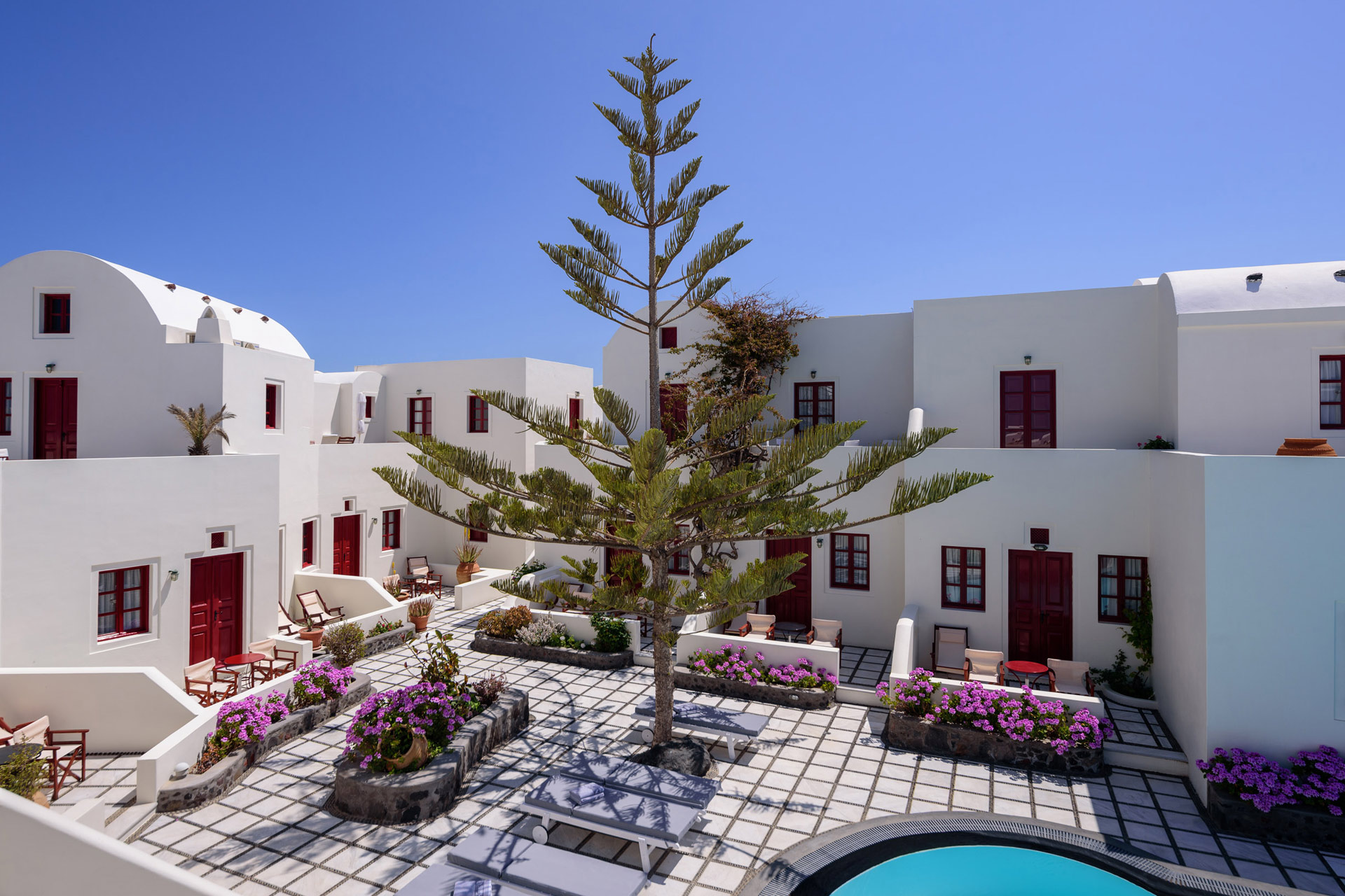 Nikos Villas - Oia, Santorini