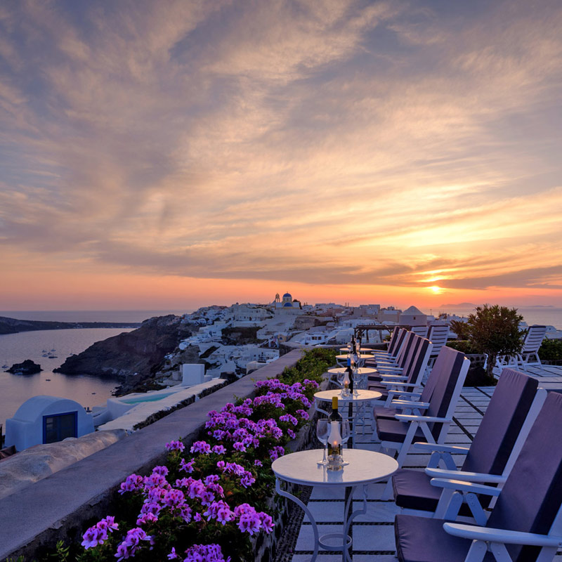 Nikos Villas Hotel Oia Santorini